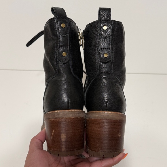 Crown Vintage Leather Yuliana Combat Boot in Black - Picture 11 of 15